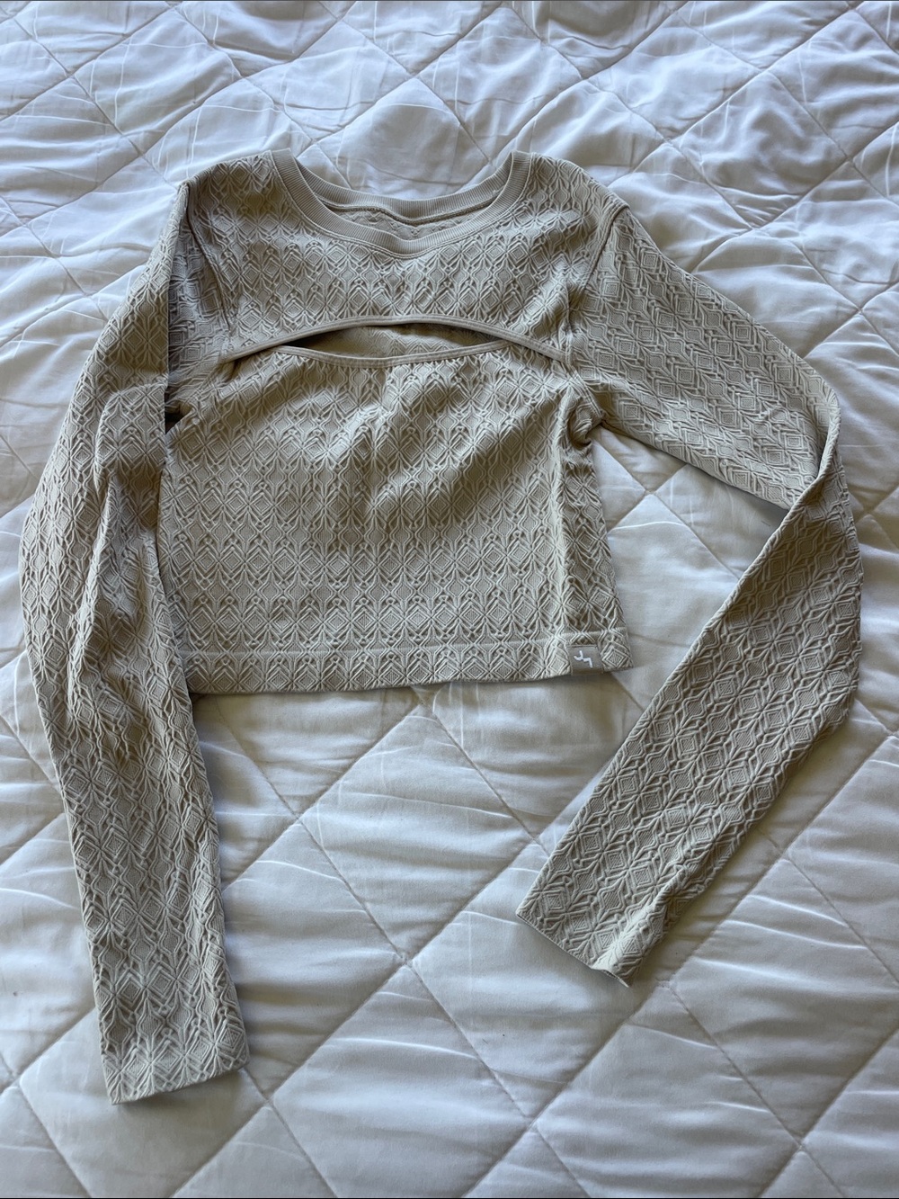 JoyLab Beige Long Sleeve Cropped work out top with thumb holes